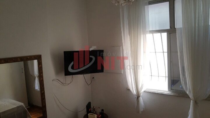 Apartamento à venda com 2 quartos, 80m² - Foto 20