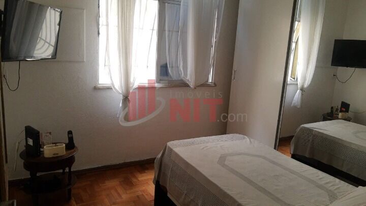 Apartamento à venda com 2 quartos, 80m² - Foto 19