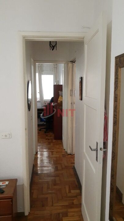 Apartamento à venda com 2 quartos, 80m² - Foto 9