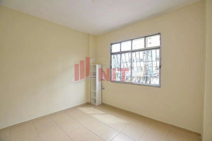 Apartamento à venda com 2 quartos, 110m² - Foto 5