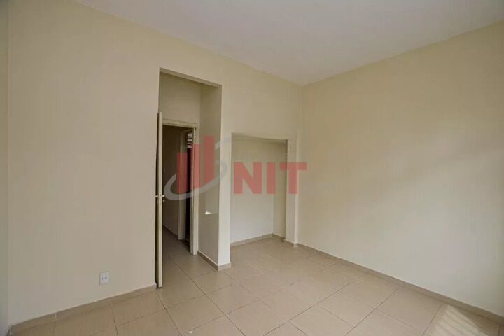 Apartamento à venda com 2 quartos, 110m² - Foto 7