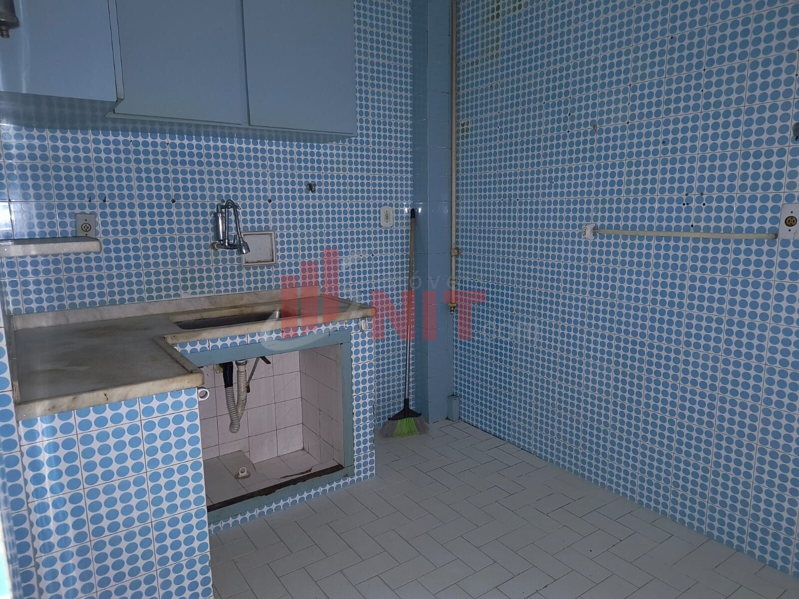 Apartamento à venda com 3 quartos, 105m² - Foto 18