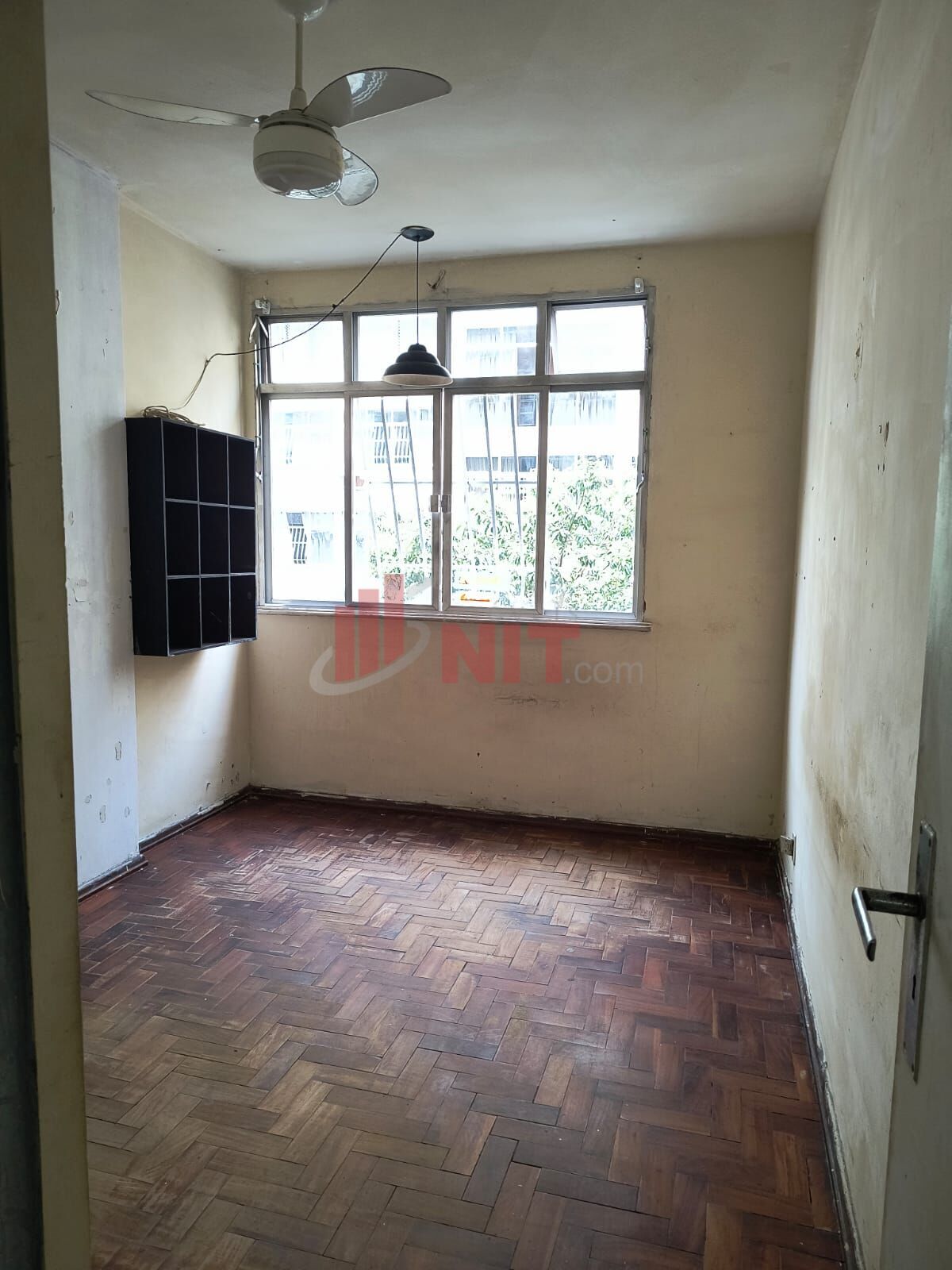 Apartamento à venda com 3 quartos, 105m² - Foto 9