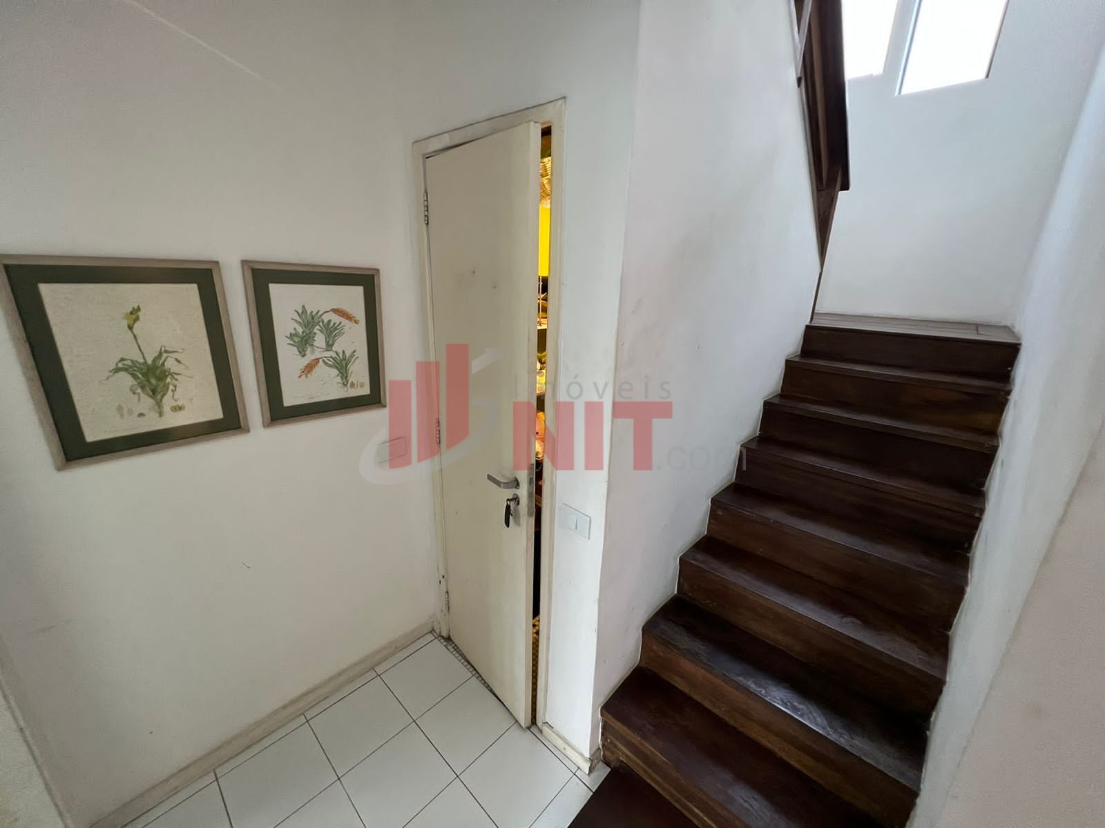 Casa à venda com 4 quartos, 270m² - Foto 10