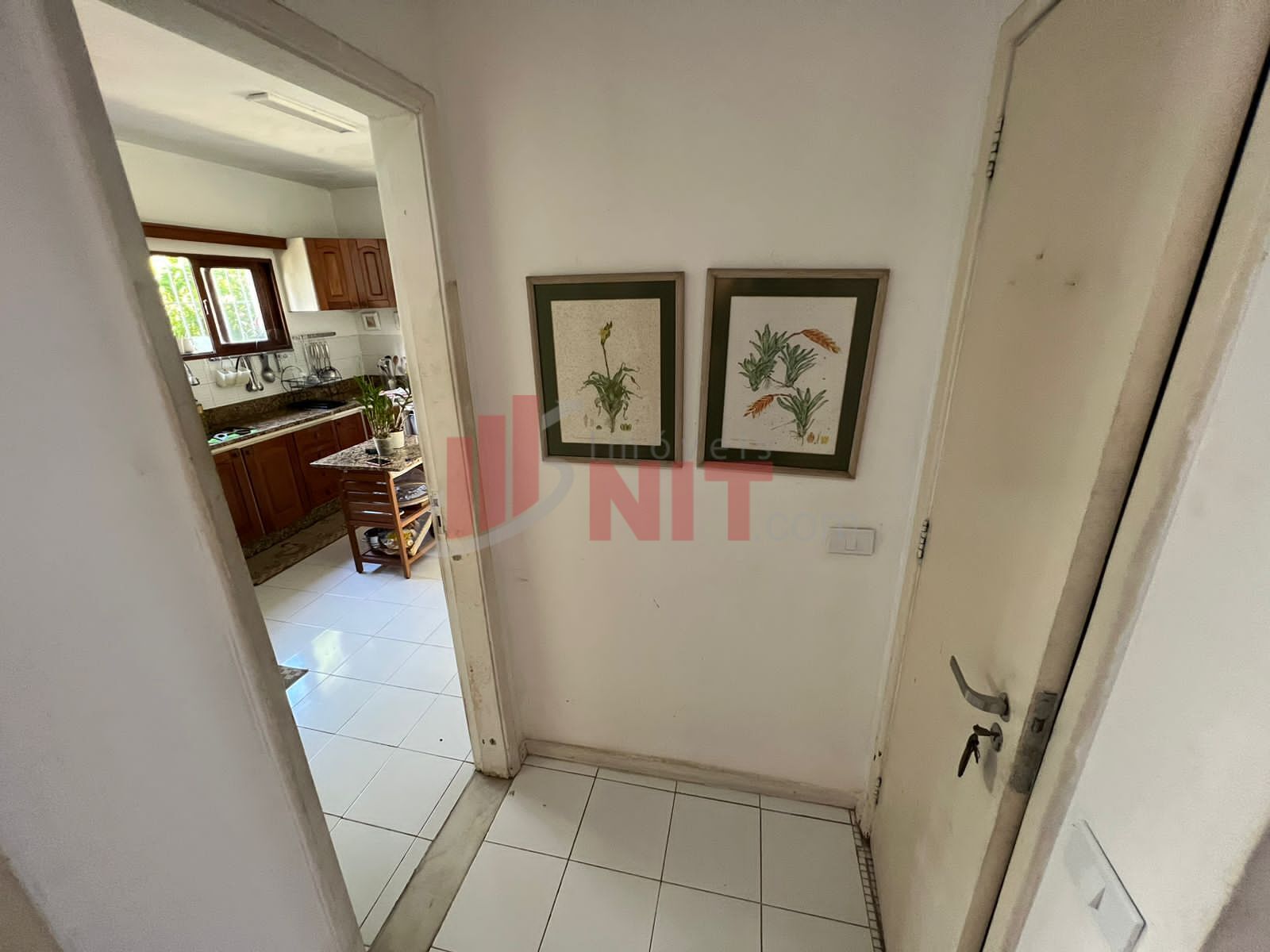 Casa à venda com 4 quartos, 270m² - Foto 11