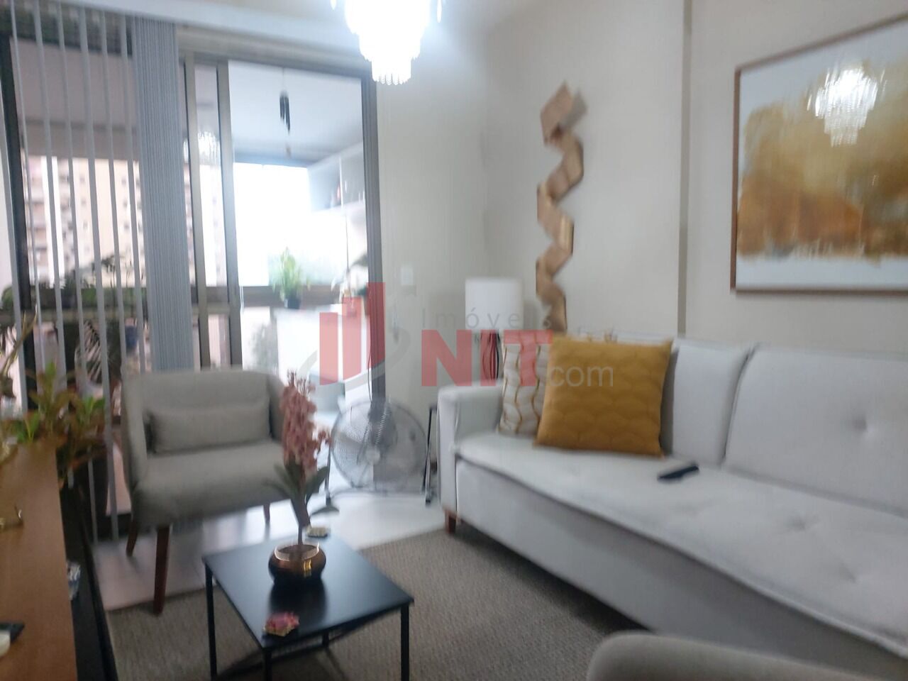 Apartamento à venda com 2 quartos, 87m² - Foto 23