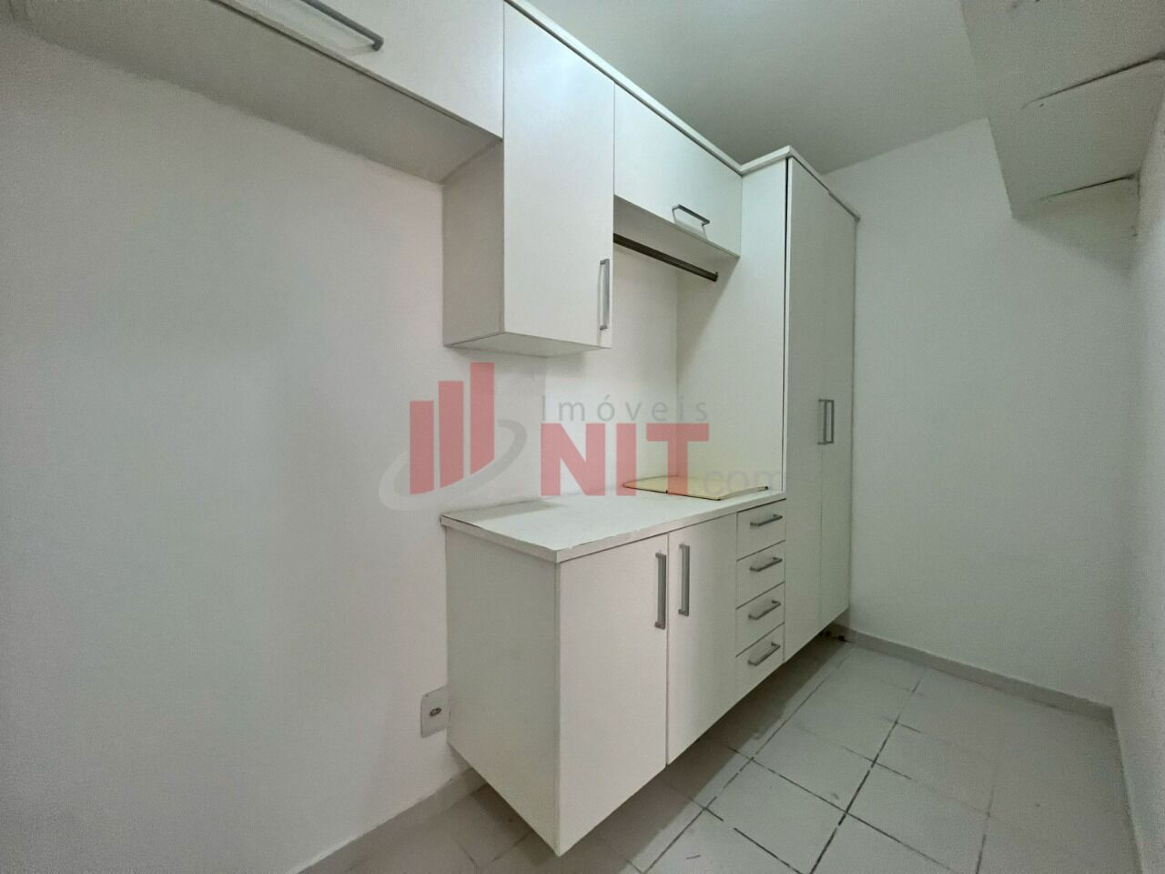 Casa de Condomínio à venda com 4 quartos, 160m² - Foto 31