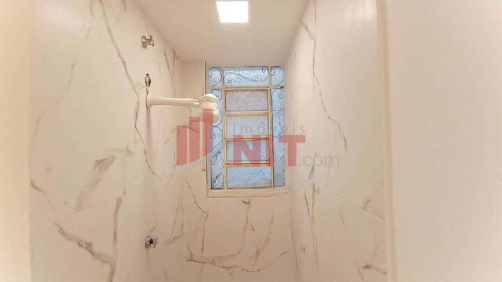 Apartamento à venda com 4 quartos, 205m² - Foto 27