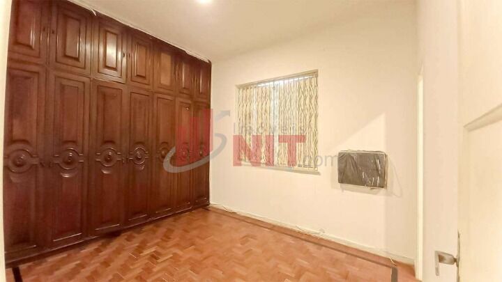 Apartamento à venda com 4 quartos, 205m² - Foto 18