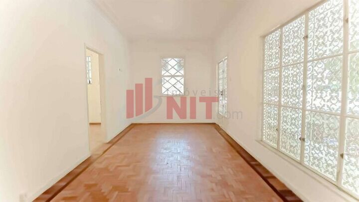 Apartamento à venda com 4 quartos, 205m² - Foto 13