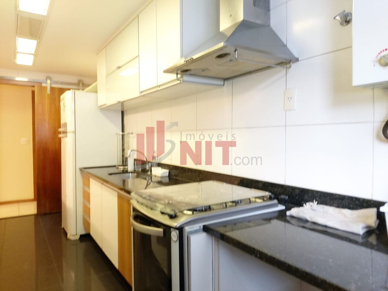 Apartamento à venda com 3 quartos, 100m² - Foto 15