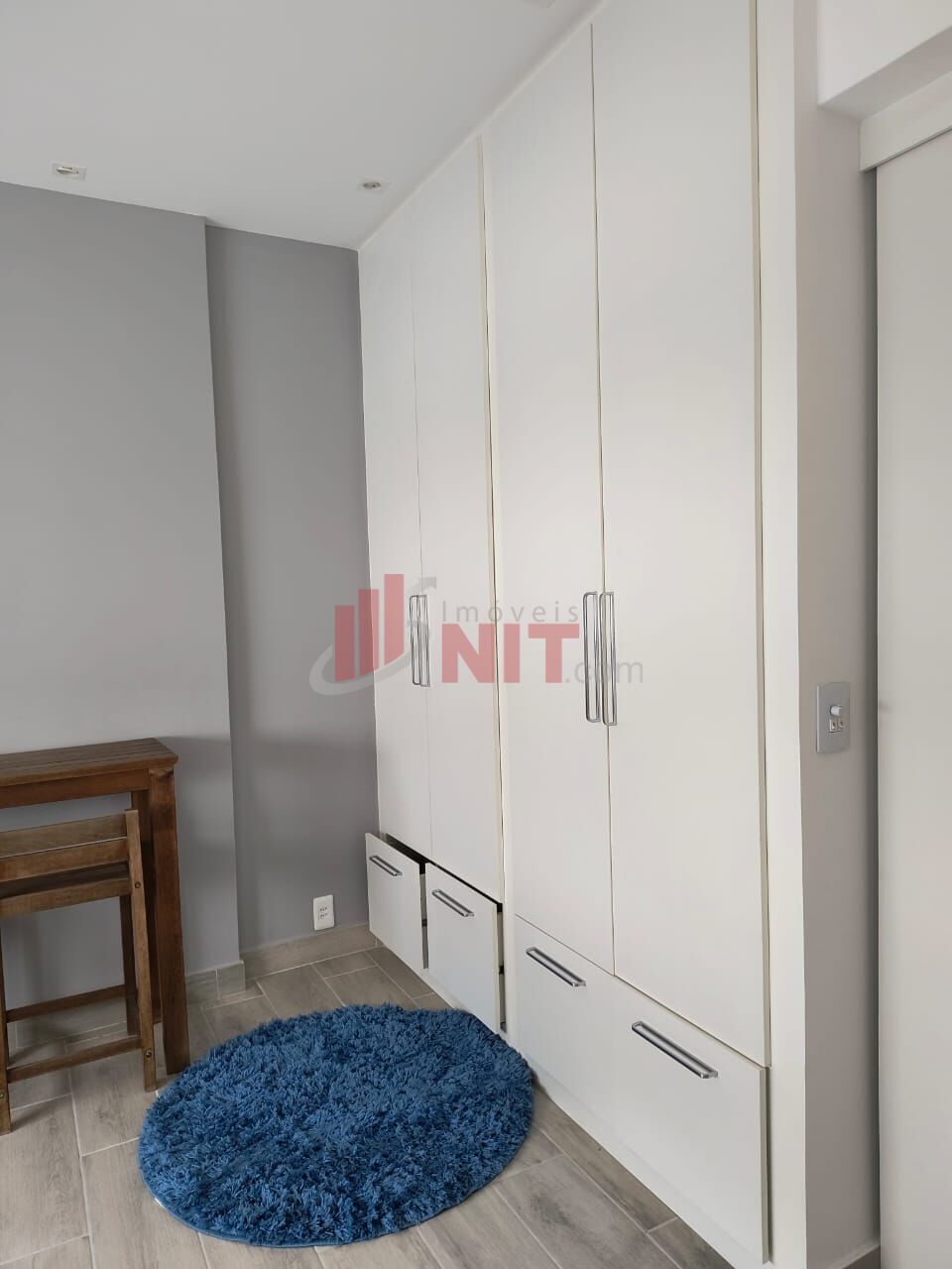 Apartamento à venda com 2 quartos, 75m² - Foto 18