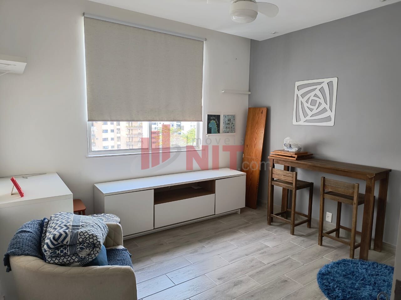 Apartamento à venda com 2 quartos, 75m² - Foto 19