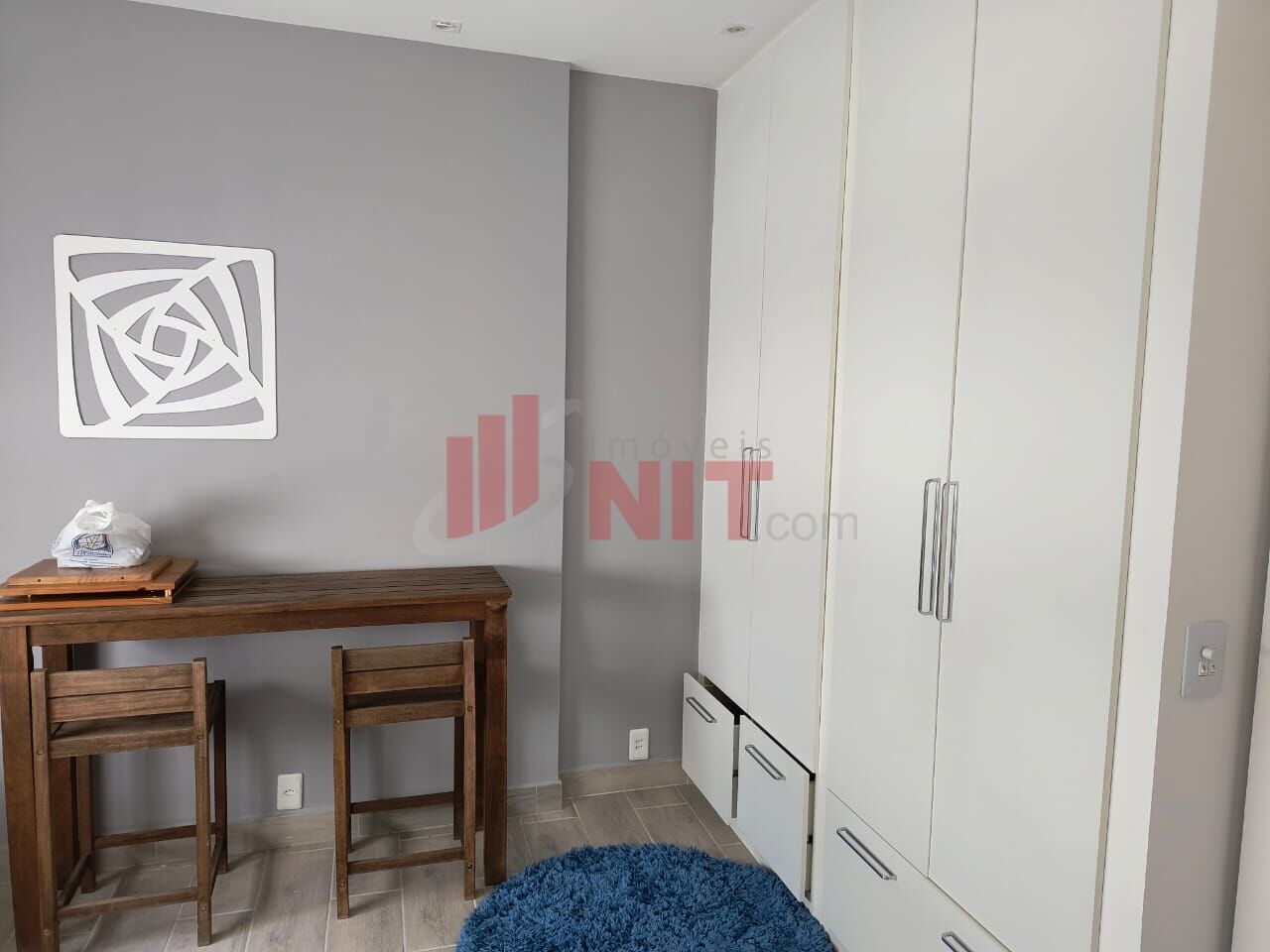 Apartamento à venda com 2 quartos, 75m² - Foto 20