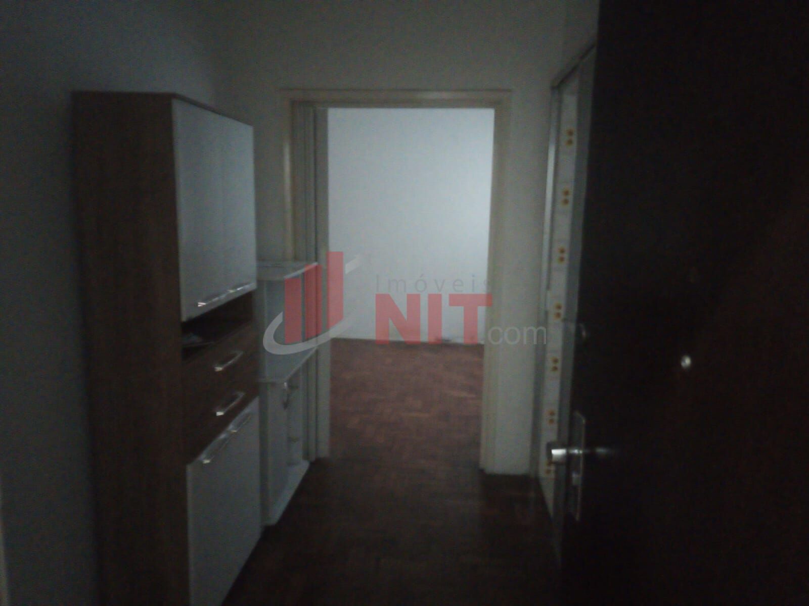 Apartamento à venda com 1 quarto, 45m² - Foto 12