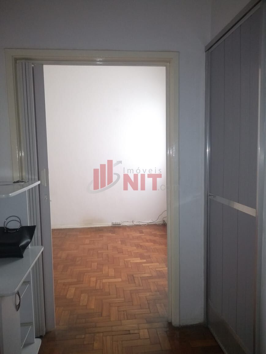 Apartamento à venda com 1 quarto, 45m² - Foto 10