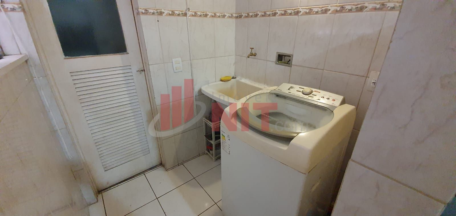 Apartamento à venda com 2 quartos, 62m² - Foto 14