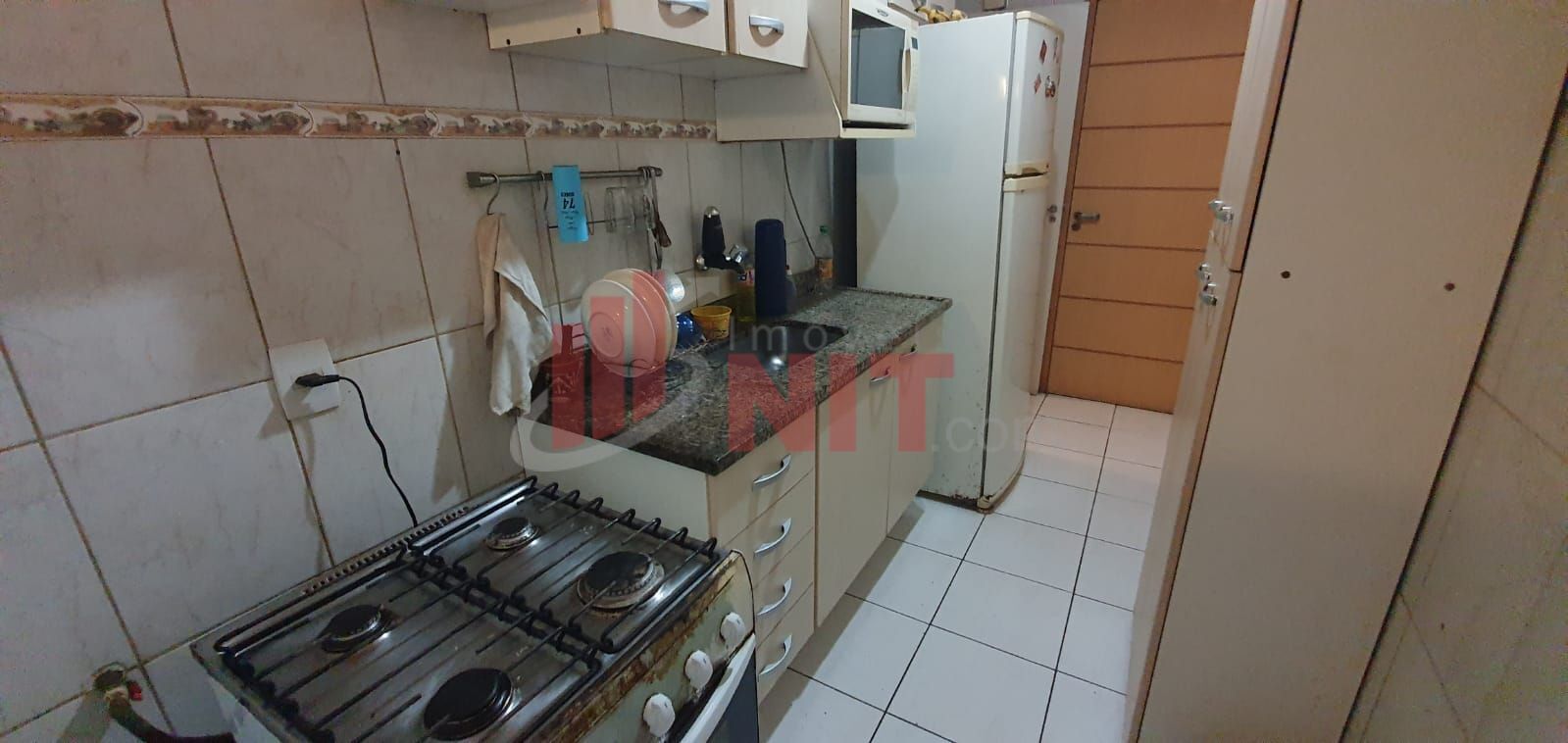 Apartamento à venda com 2 quartos, 62m² - Foto 12