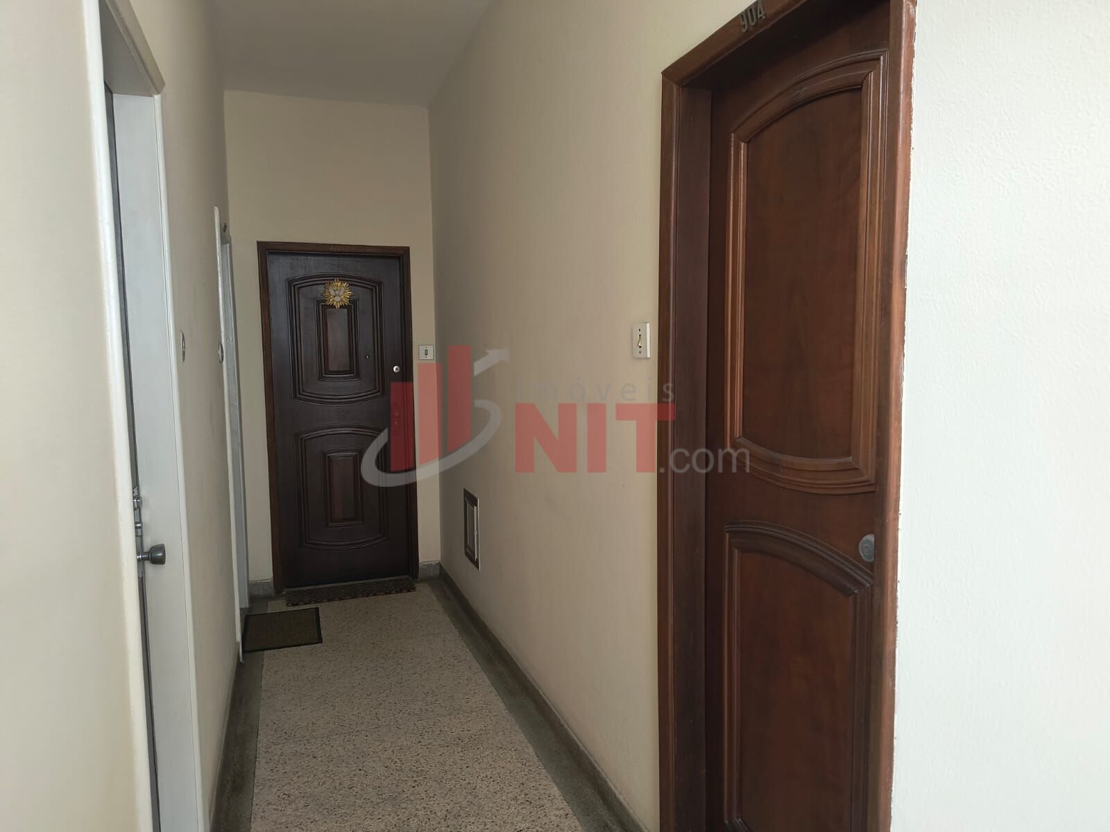 Apartamento à venda com 2 quartos, 75m² - Foto 14