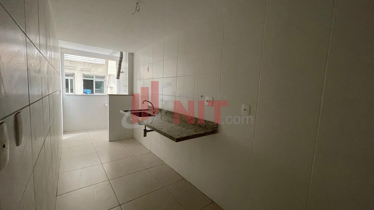 Apartamento à venda com 3 quartos, 86m² - Foto 14