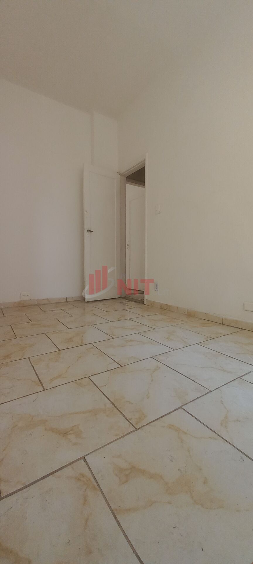 Apartamento à venda com 2 quartos, 85m² - Foto 22