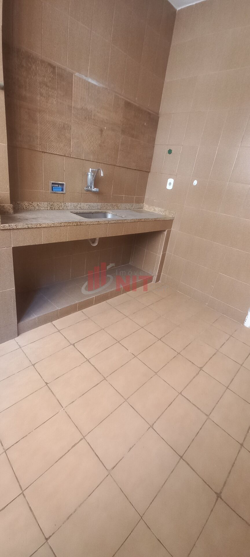 Apartamento à venda com 2 quartos, 85m² - Foto 4