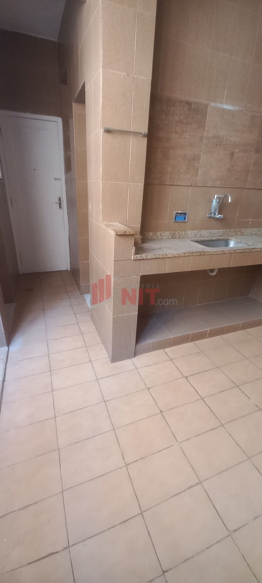 Apartamento à venda com 2 quartos, 85m² - Foto 26