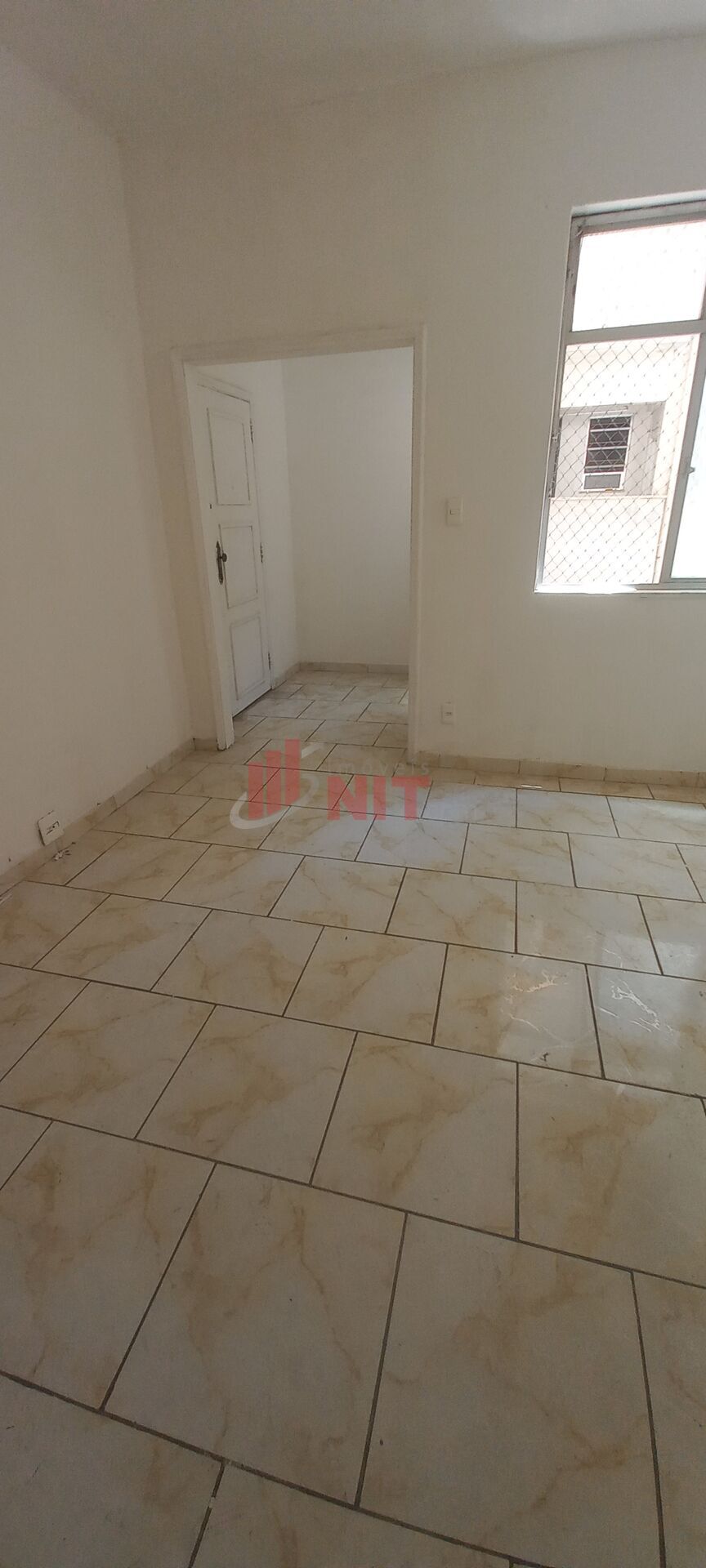 Apartamento à venda com 2 quartos, 85m² - Foto 14