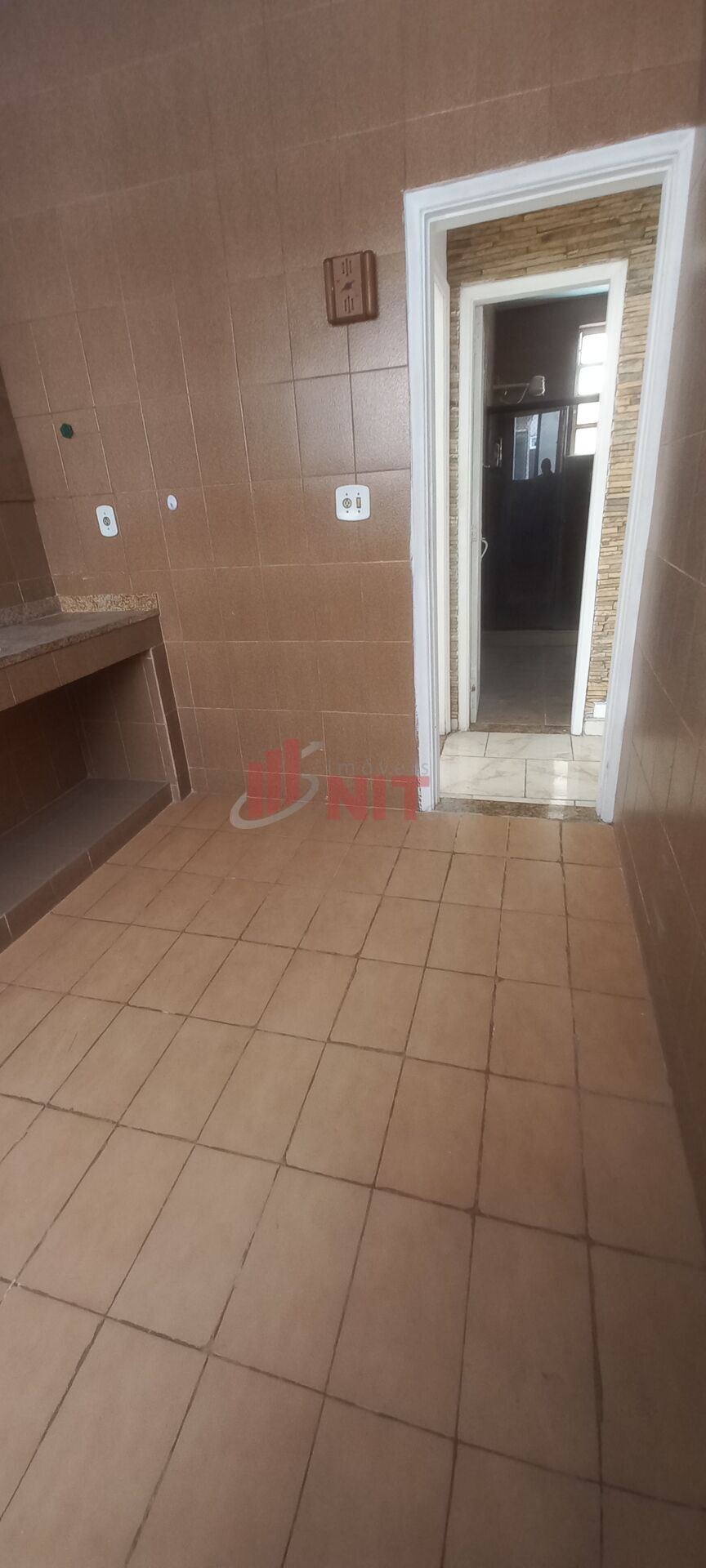 Apartamento à venda com 2 quartos, 85m² - Foto 27