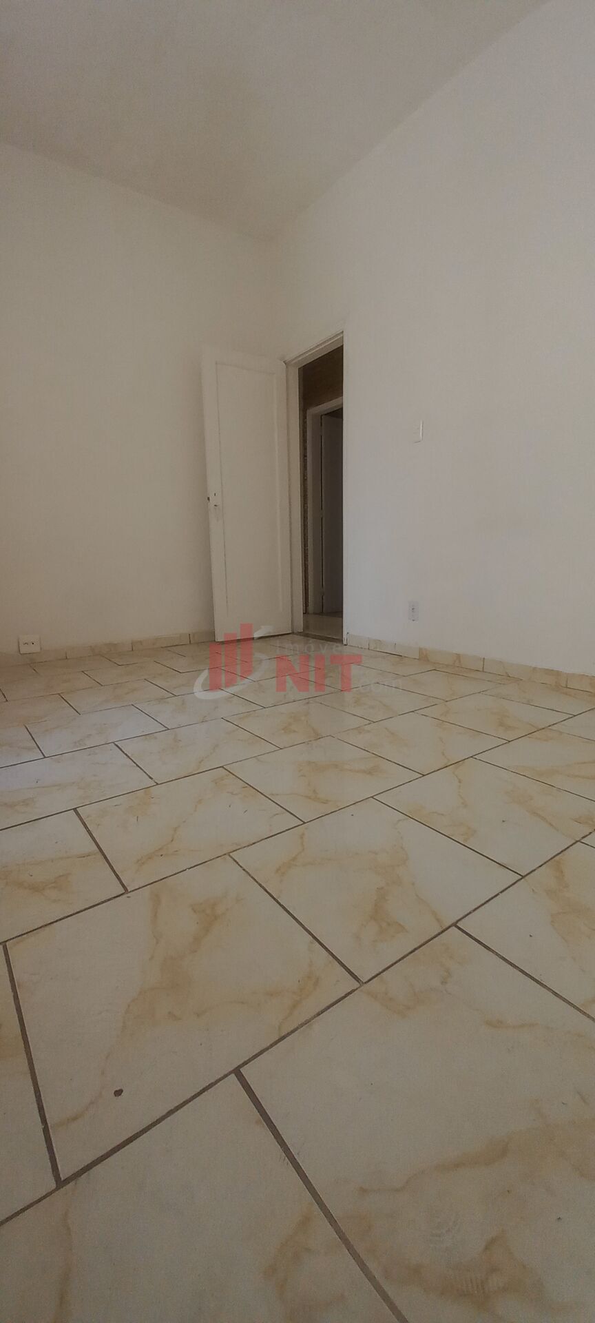 Apartamento à venda com 2 quartos, 85m² - Foto 21