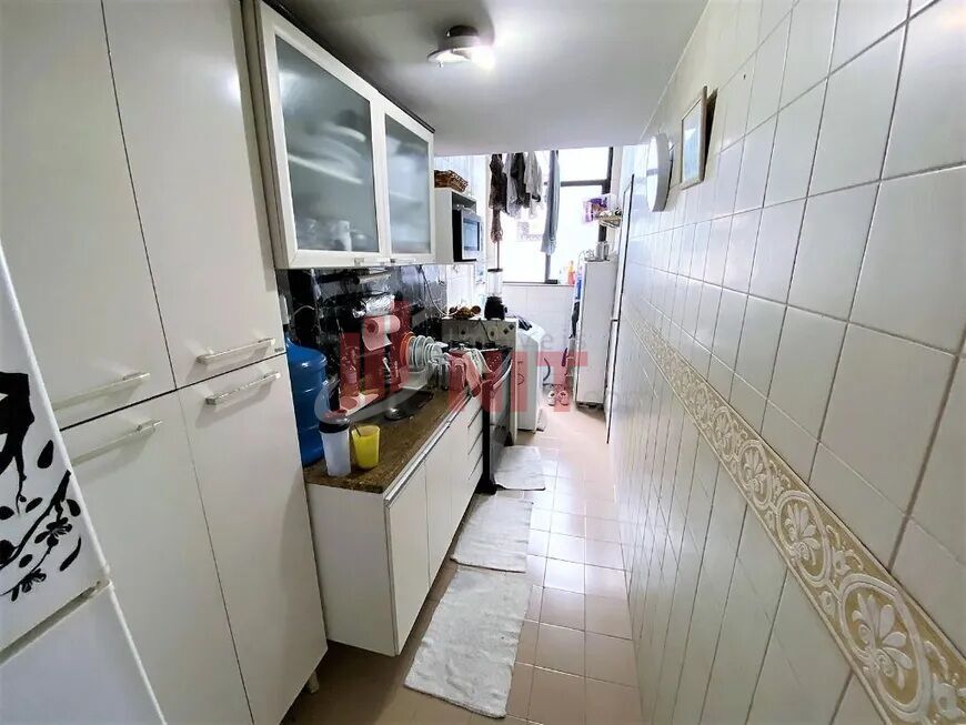 Apartamento à venda com 2 quartos, 70m² - Foto 8