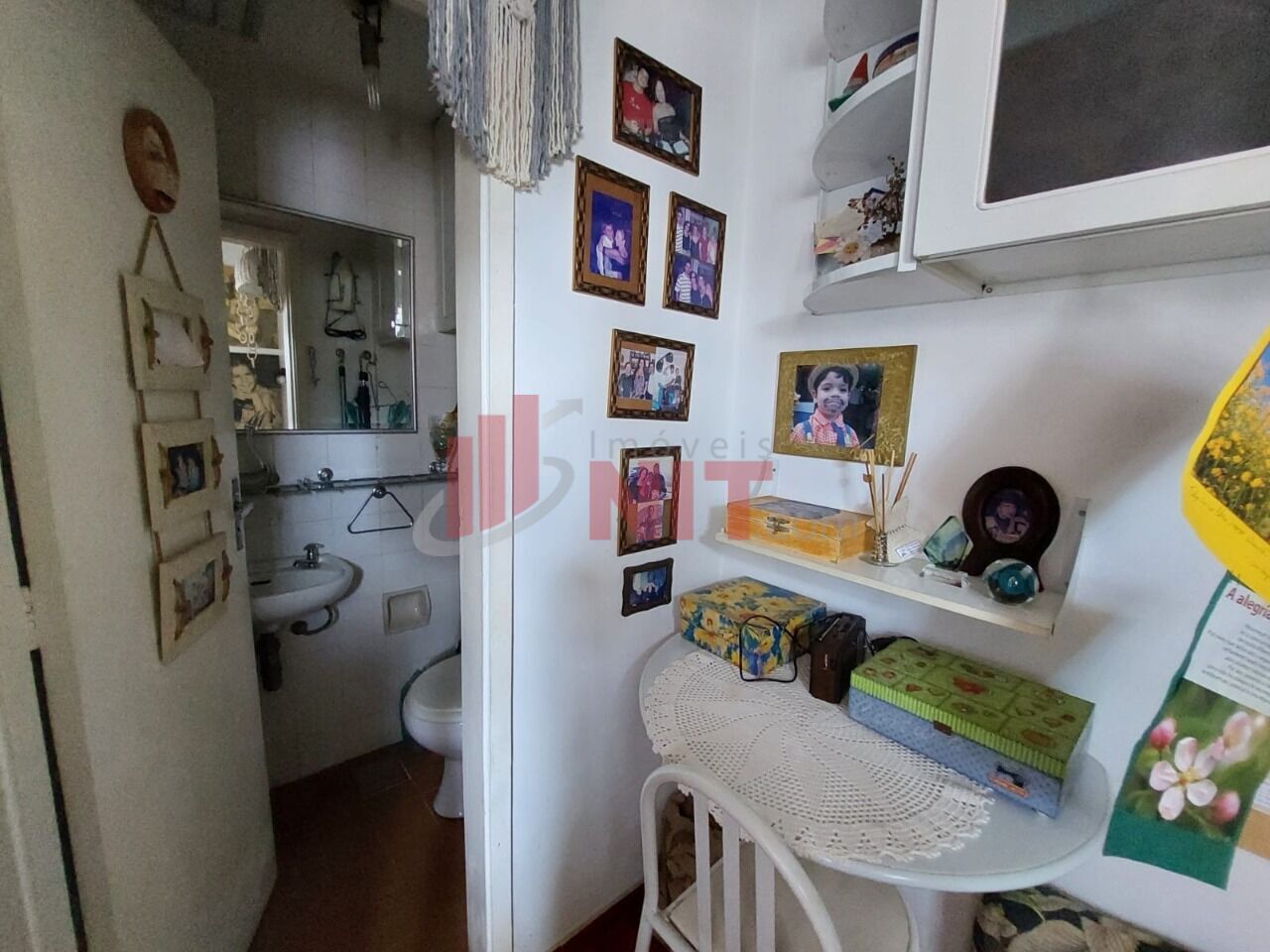 Apartamento à venda com 2 quartos, 70m² - Foto 24