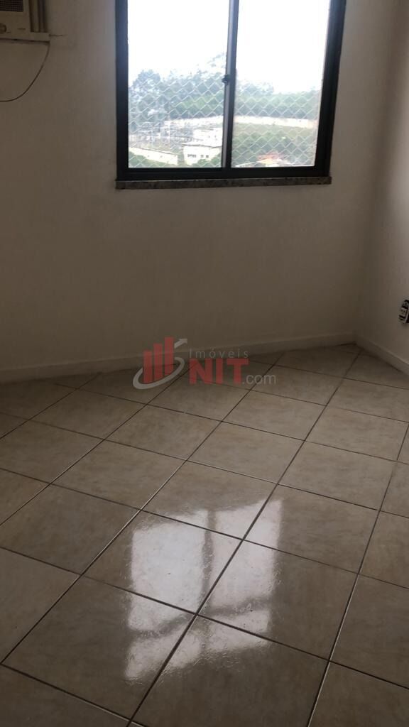 Apartamento à venda com 2 quartos, 60m² - Foto 8