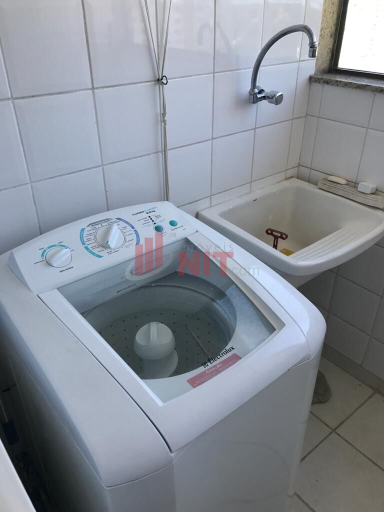 Apartamento à venda com 2 quartos, 60m² - Foto 11