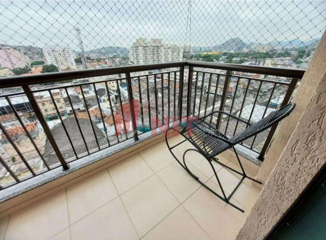 Apartamento à venda com 3 quartos, 75m² - Foto 1