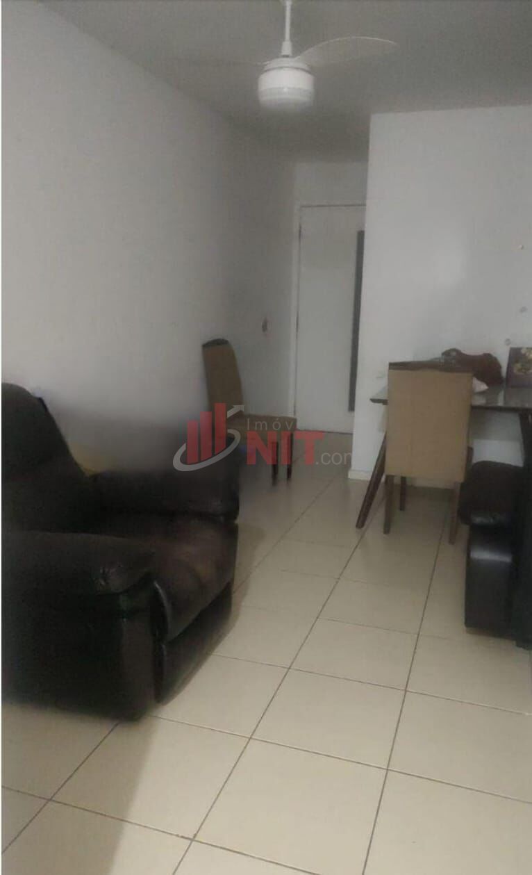 Apartamento à venda com 3 quartos, 75m² - Foto 6