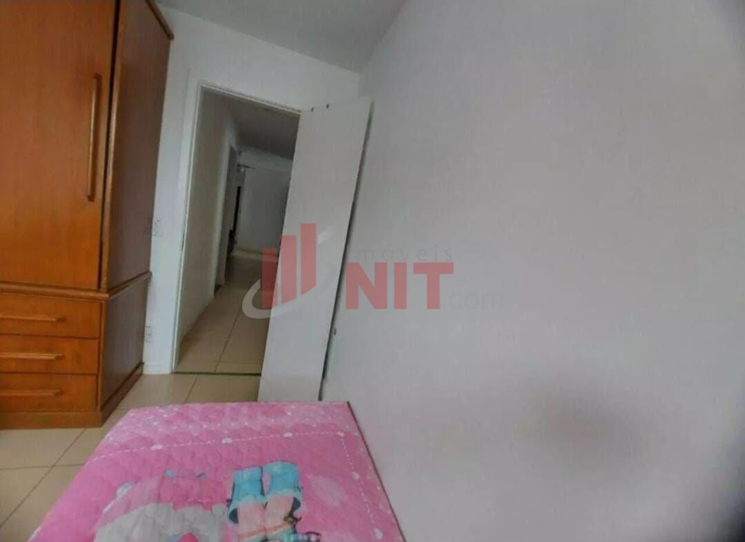 Apartamento à venda com 3 quartos, 75m² - Foto 10