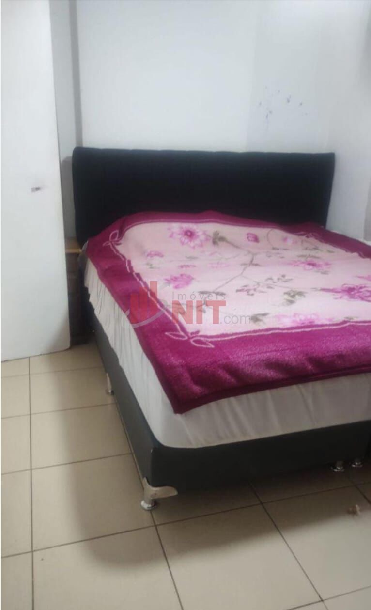 Apartamento à venda com 3 quartos, 75m² - Foto 9