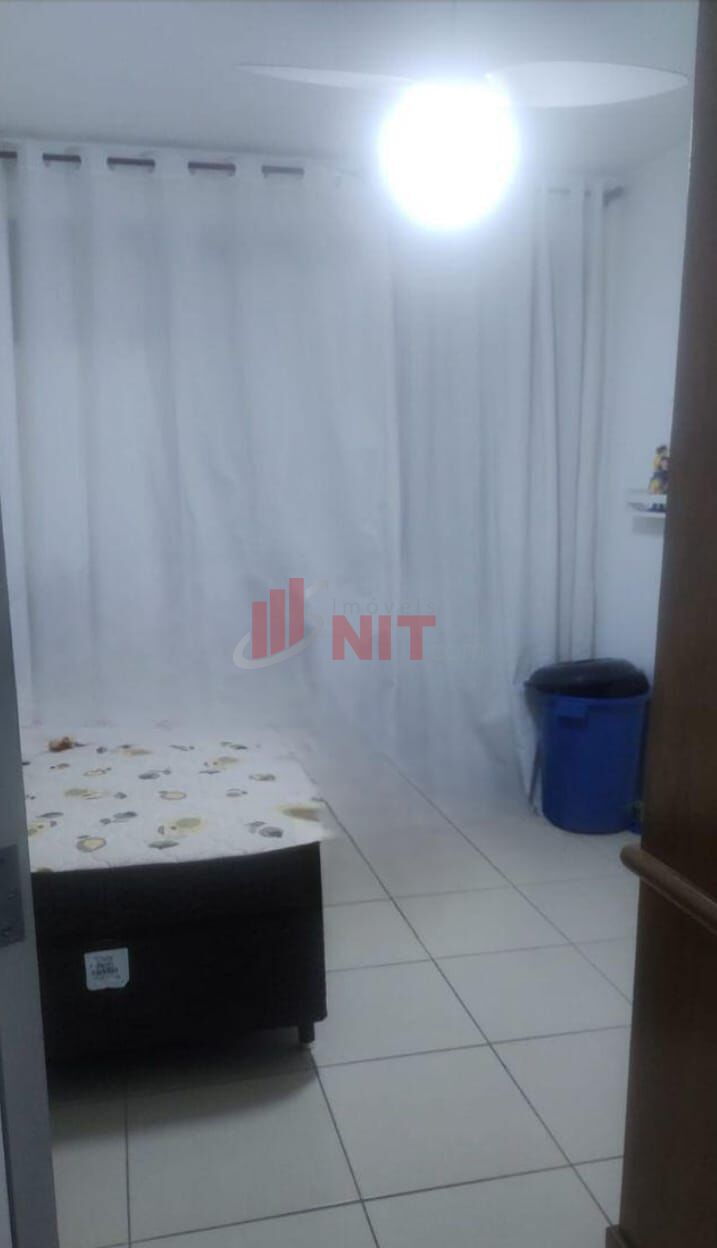 Apartamento à venda com 3 quartos, 75m² - Foto 13