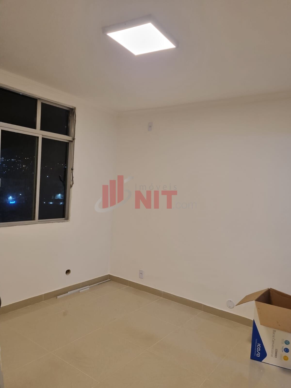 Apartamento à venda com 2 quartos, 65m² - Foto 26