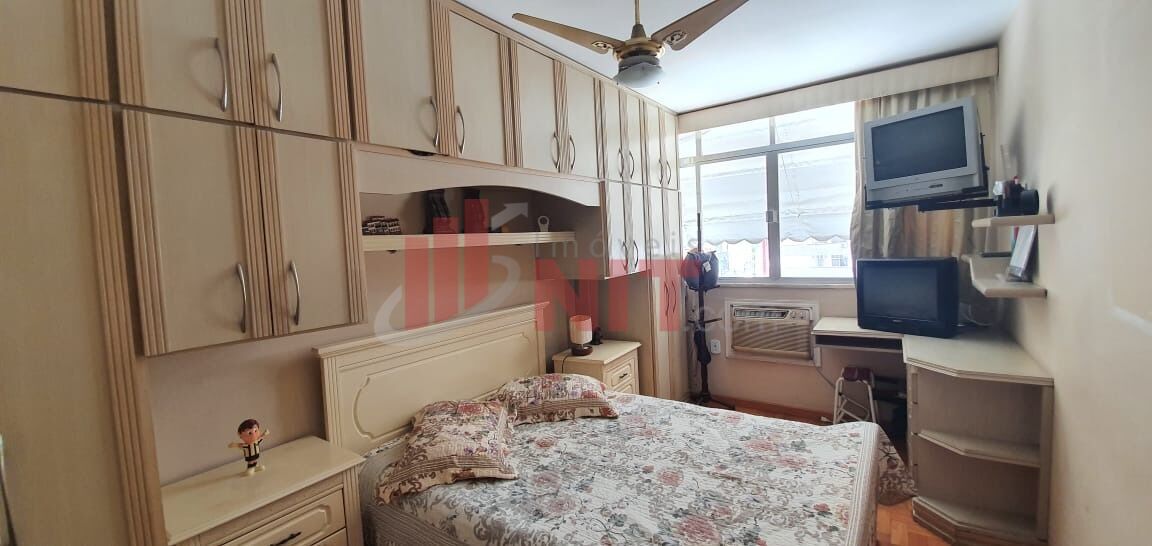 Apartamento à venda com 3 quartos, 146m² - Foto 13