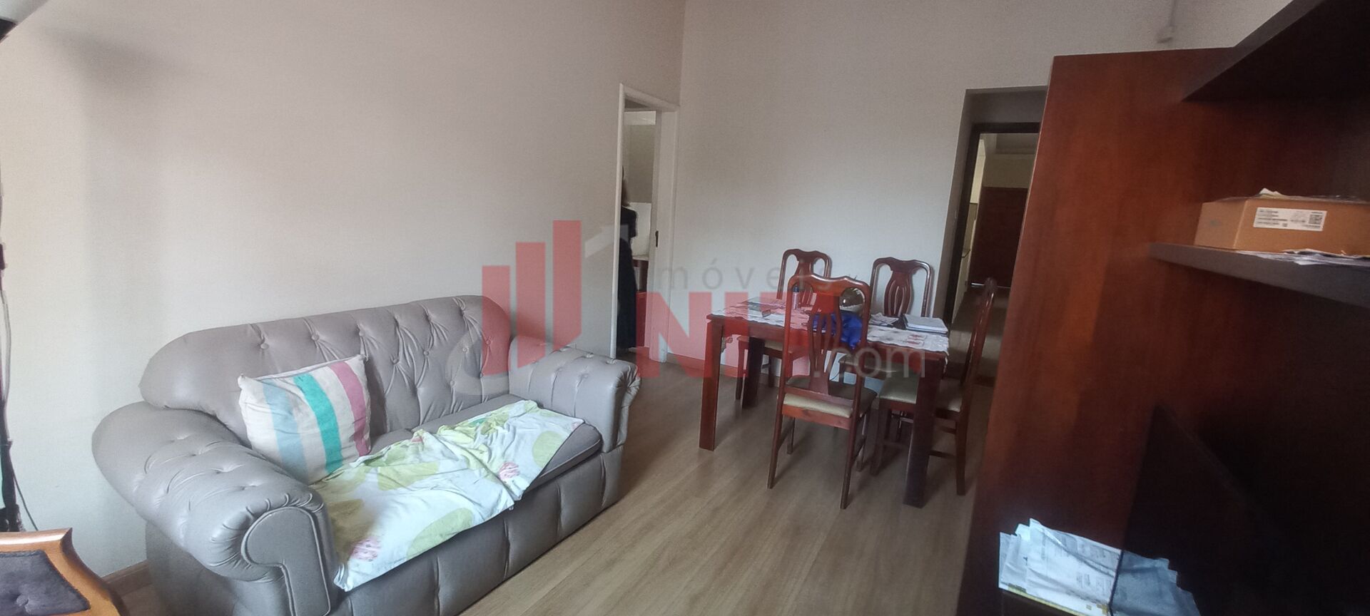 Apartamento à venda com 2 quartos, 70m² - Foto 1