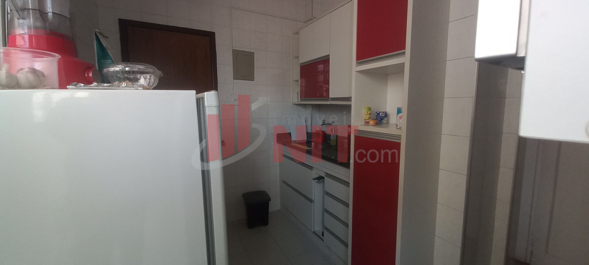 Apartamento à venda com 2 quartos, 70m² - Foto 14