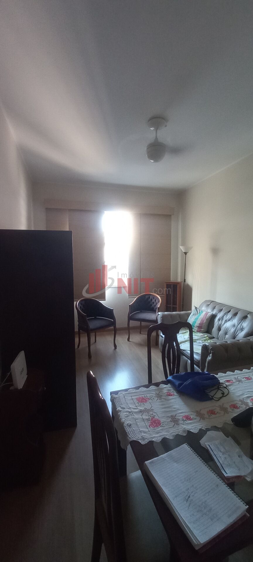 Apartamento à venda com 2 quartos, 70m² - Foto 2