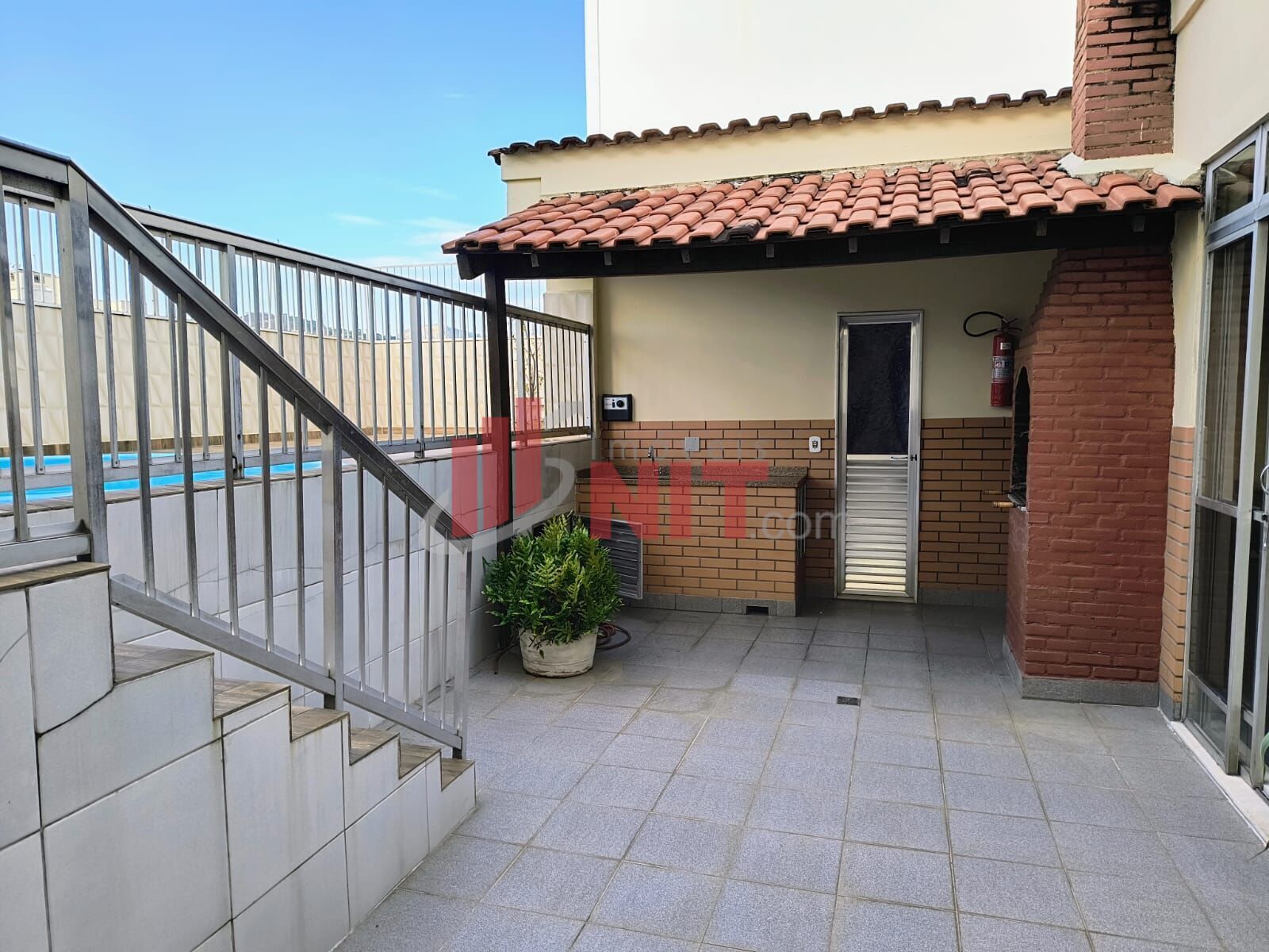 Apartamento para alugar com 3 quartos, 158m² - Foto 16