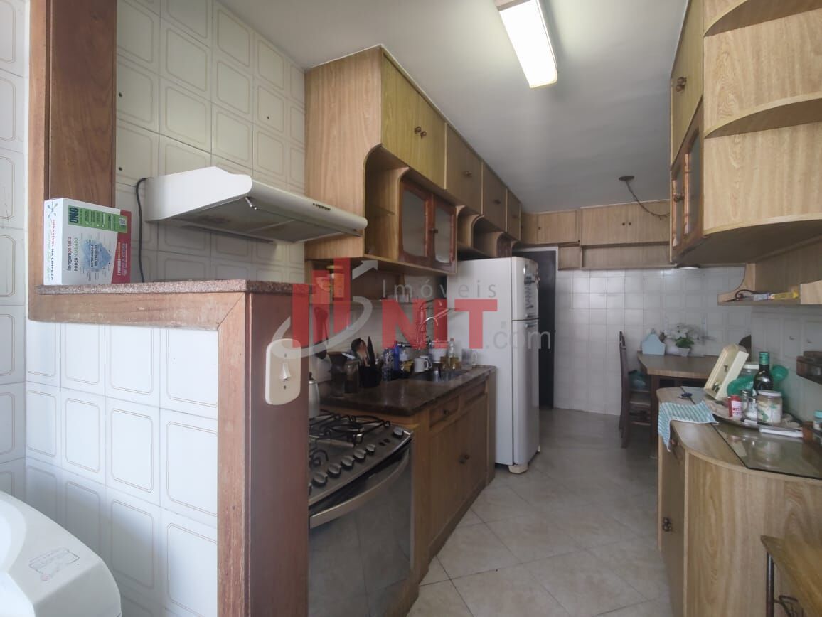 Apartamento para alugar com 3 quartos, 158m² - Foto 33