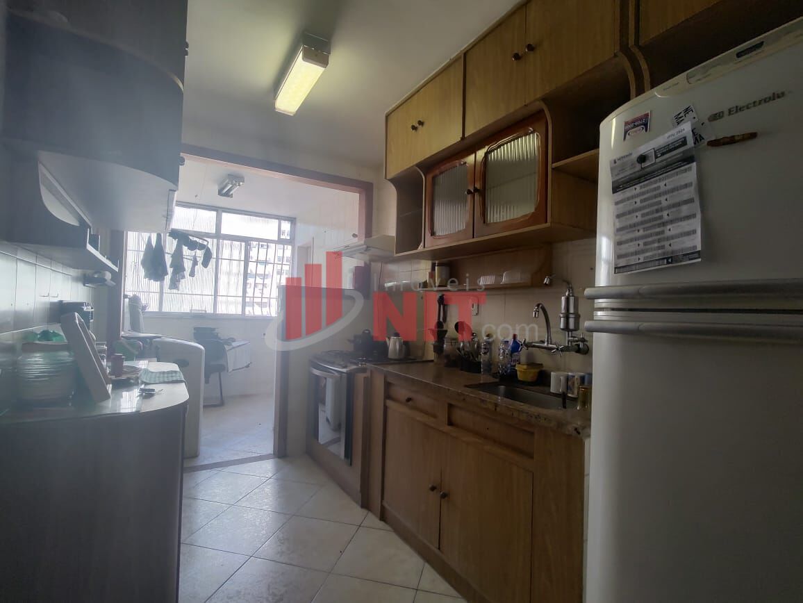 Apartamento para alugar com 3 quartos, 158m² - Foto 36