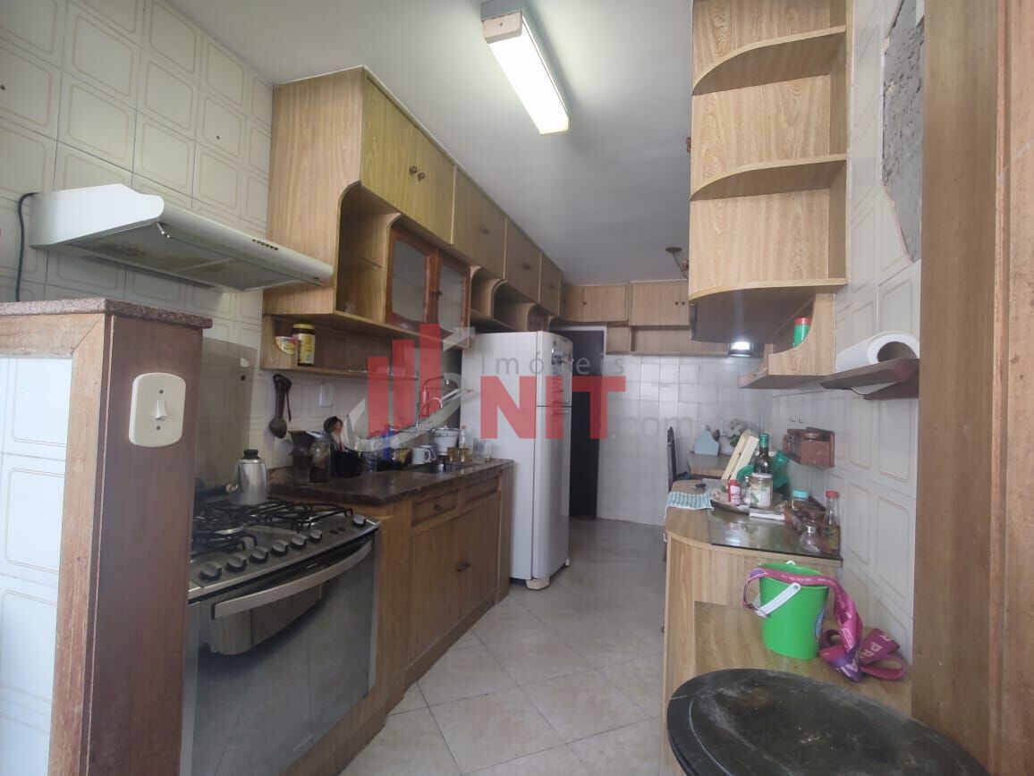 Apartamento para alugar com 3 quartos, 158m² - Foto 37