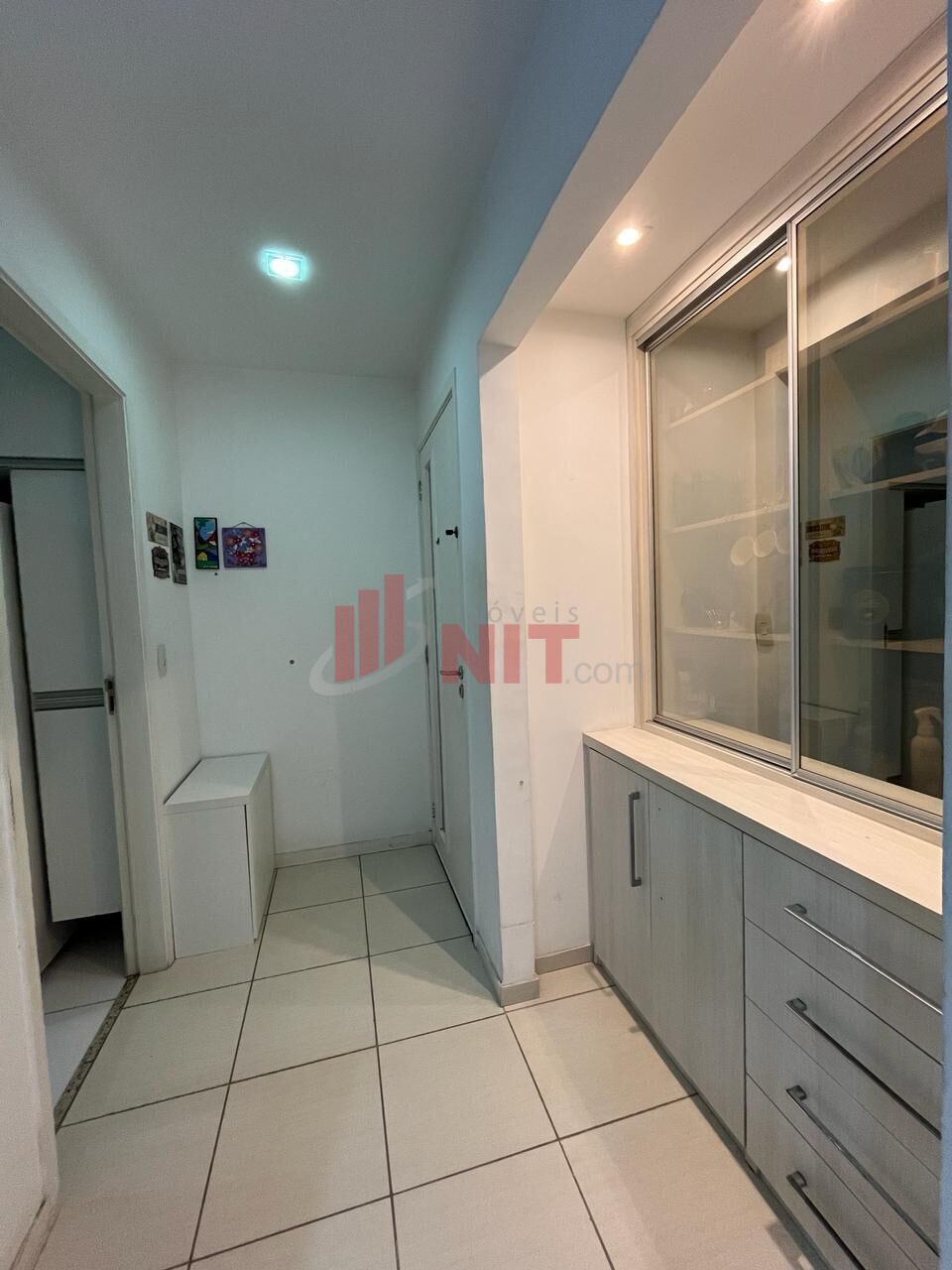 Apartamento à venda com 3 quartos, 77m² - Foto 7