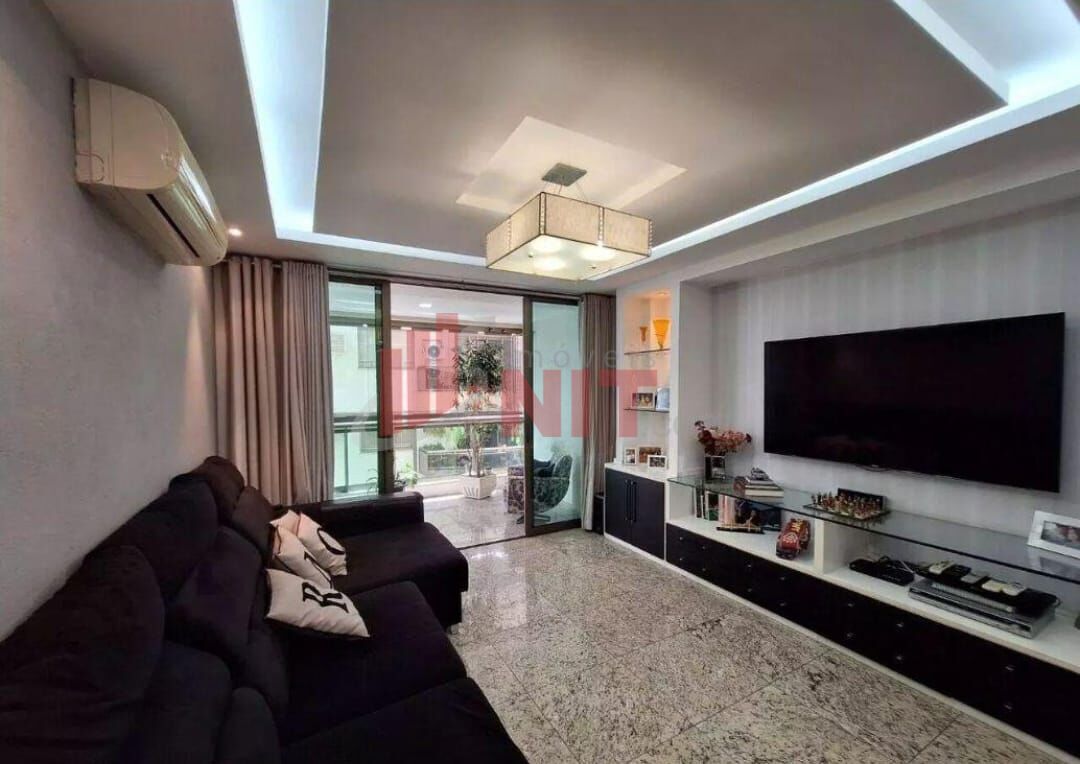 Apartamento à venda com 4 quartos, 180m² - Foto 4